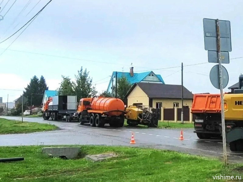 Более 2 км водоводов и 20 колодцев отремонтировали в Ишимском округе в 2026 году.