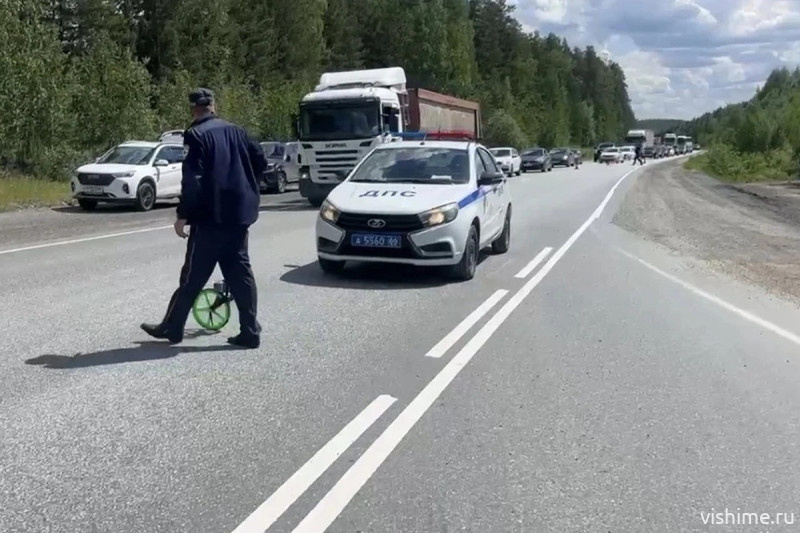 На трассах Ишимского района выявили 13 нарушений ПДД
