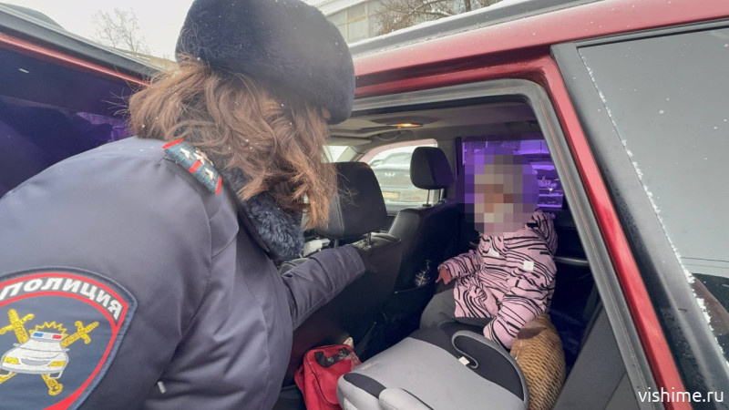 За один день рейда «Детское кресло» в Ишиме выявлено 6 нарушений правил перевозки детей