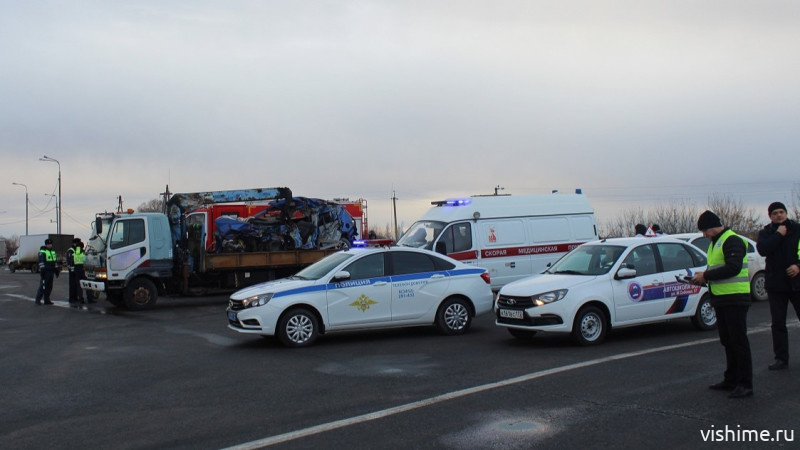 В Ишимском районе почтили память жертв ДТП