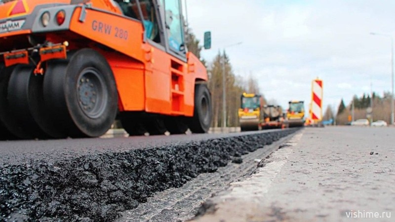 Дороги Ишима ремонтируют по нацпроекту