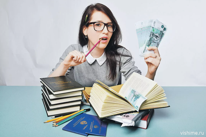 Не только молодёжь: в Тюменской области кредиты на образование берут люди разных возрастов