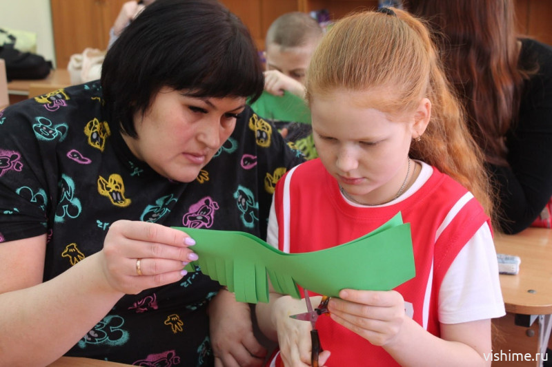  В ишимском клубе «ШахБаскет» прошёл праздничный день, посвящённый мамам