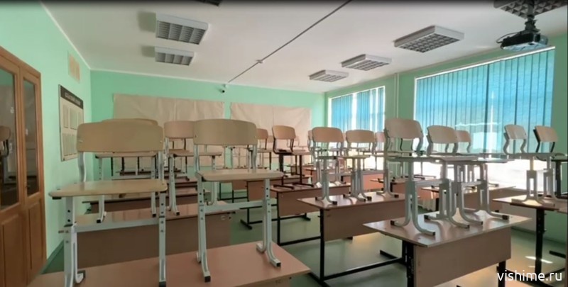 В Ишиме проверили готовность школ к 1 сентября: капремонты и новые проекты