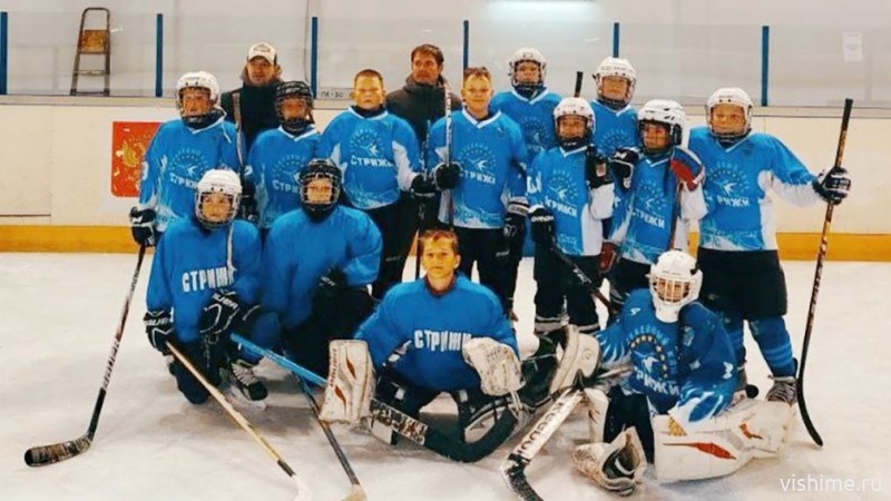  Хоккеисты Ишима провели первую товарищескую игру сезона в Тюкалинске