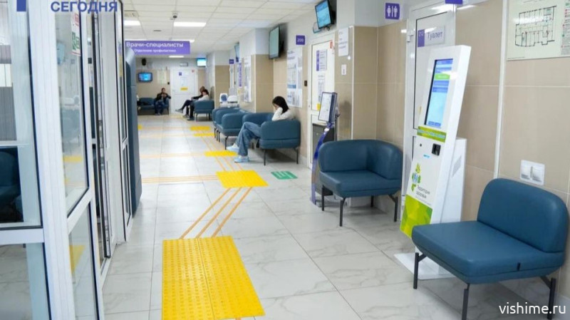 В Ишиме водителей перед рейсом проверяет электронный медик