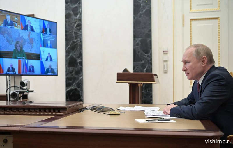 Путин призвал индексировать пенсии по уровню фактической инфляции
