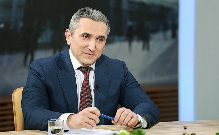 На выборах в Тюменской области лидирует Александр Моор