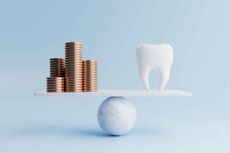 Реальная стоимость имплантации зубов