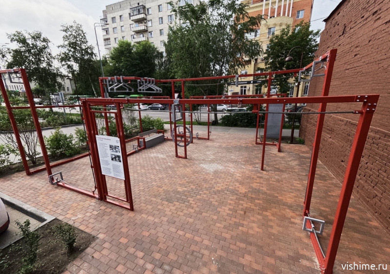 Сбер поддержал открытие памятного арт-объекта и цифровых маршрутов к 440-летию Тюмени