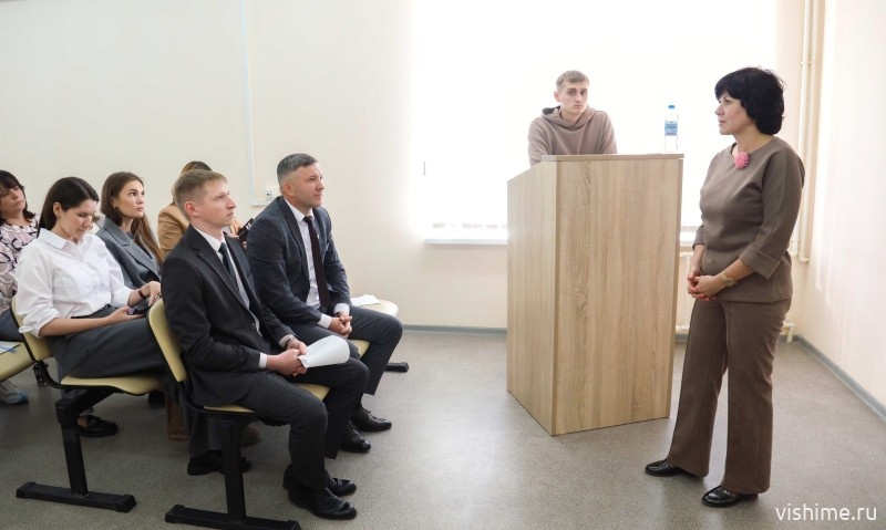 В Ишиме впервые прошла выездная конференция детских врачей