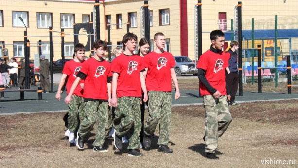 Школьники Ишимского округа сыграли в «Зарницу 2.0» на базе спорткомплекса в Стрехнино