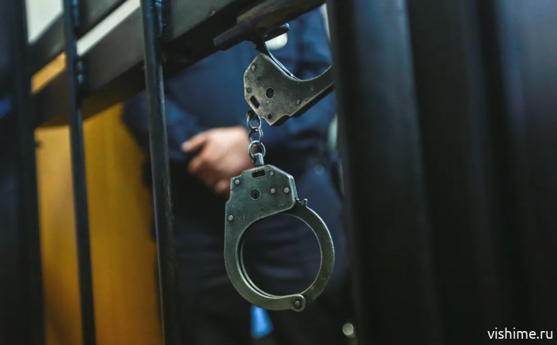 В Ишиме брат обокрал сестру и успел потратить деньги