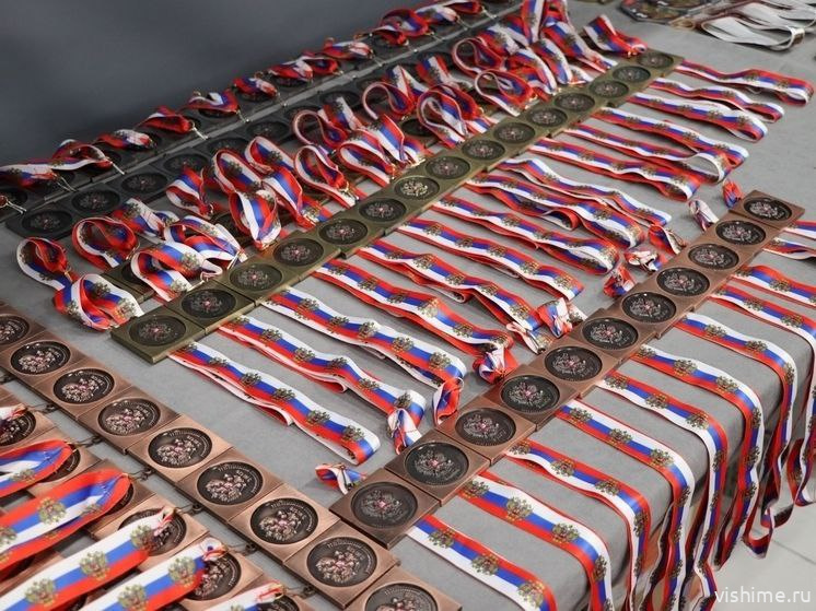 В Ишиме разыграли пьедестал области по универсальному рукопашному бою