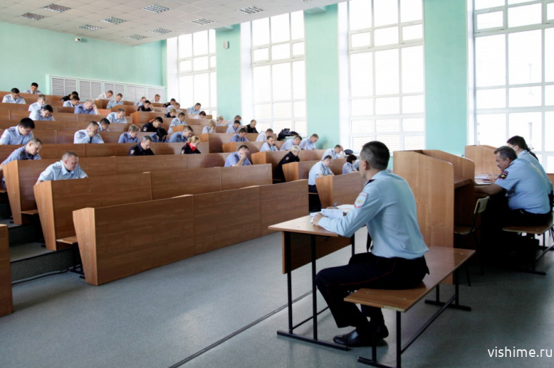 УМВД России по Тюменской области объявляет набор кандидатов на учёбу в образовательные организации МВД России