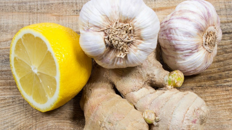 Имбирь, лимон и чеснок бесполезны против коронавируса?